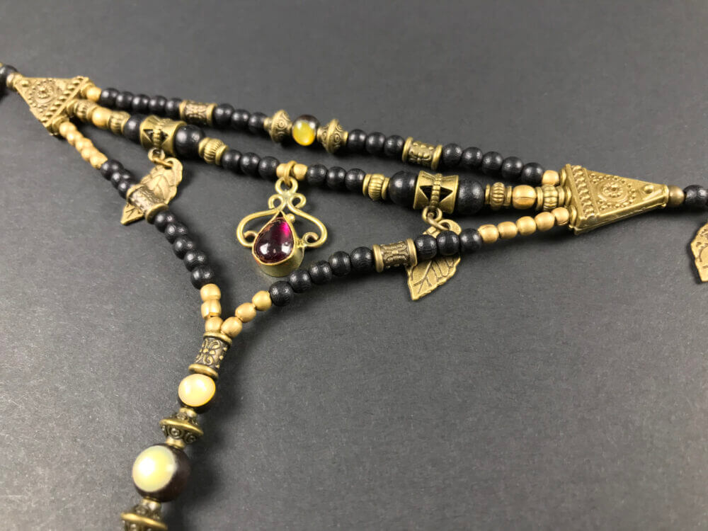 Red Garnet Black Beaded Finger Bracelet - layered finger bracelet - elegant black and bronze detailed - bohemian gypsy style