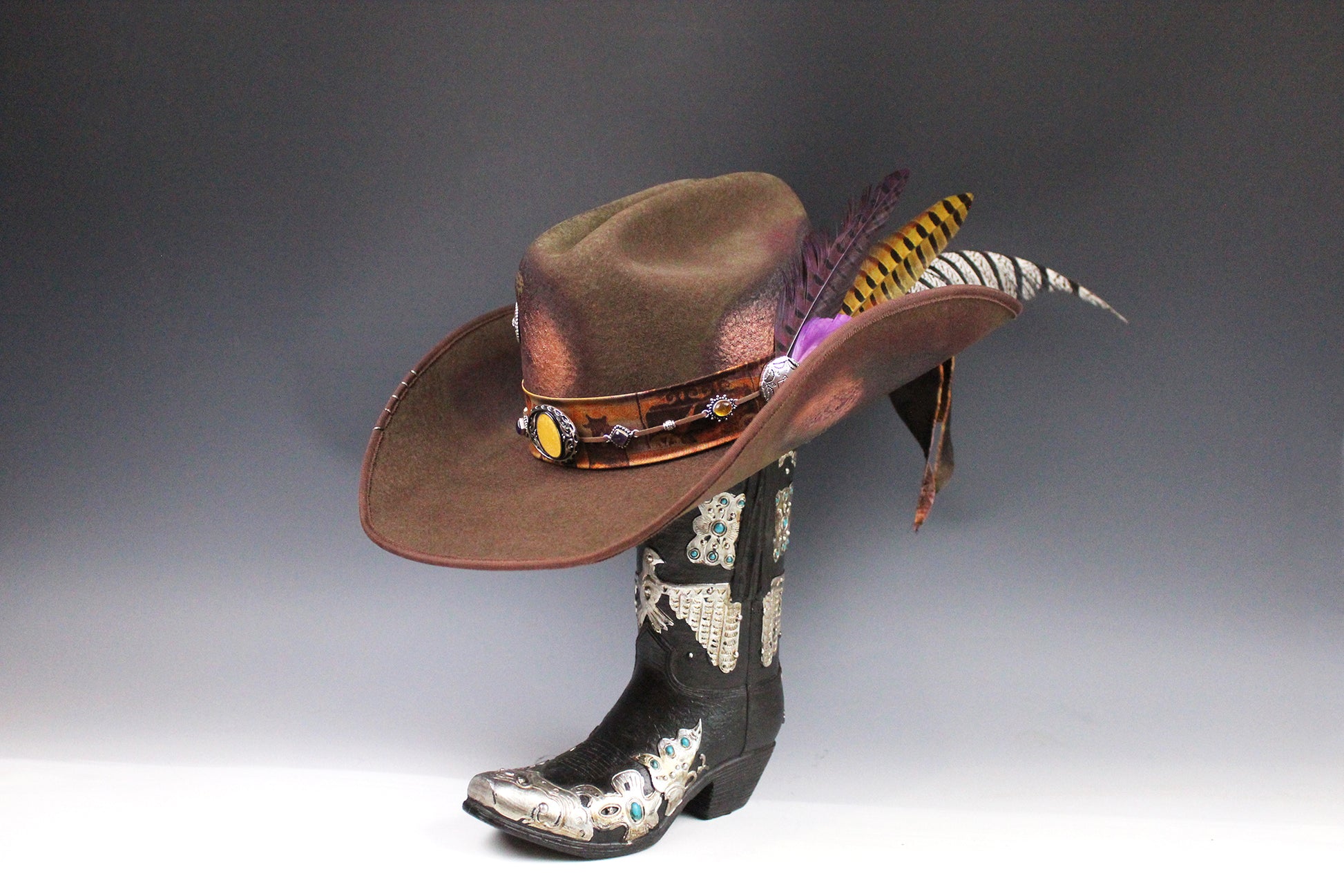 The Sierra Cattleman Cowboy Hat - Unisex wide brim distressed effect cowboy cowgirl hat, western style wool felt rancher hat
