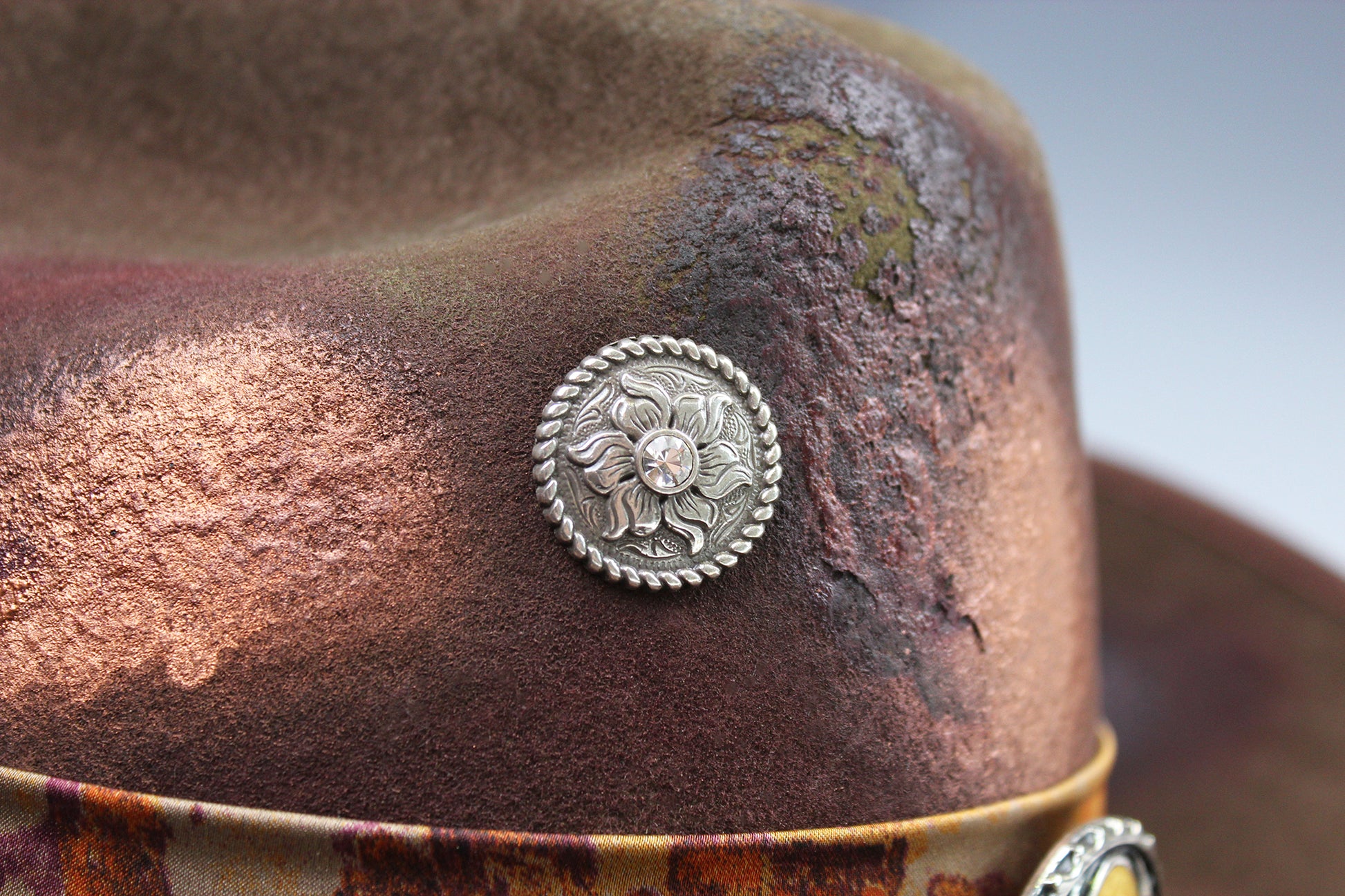 The Sierra Cattleman Cowboy Hat - Unisex wide brim distressed effect cowboy cowgirl hat, western style wool felt rancher hat