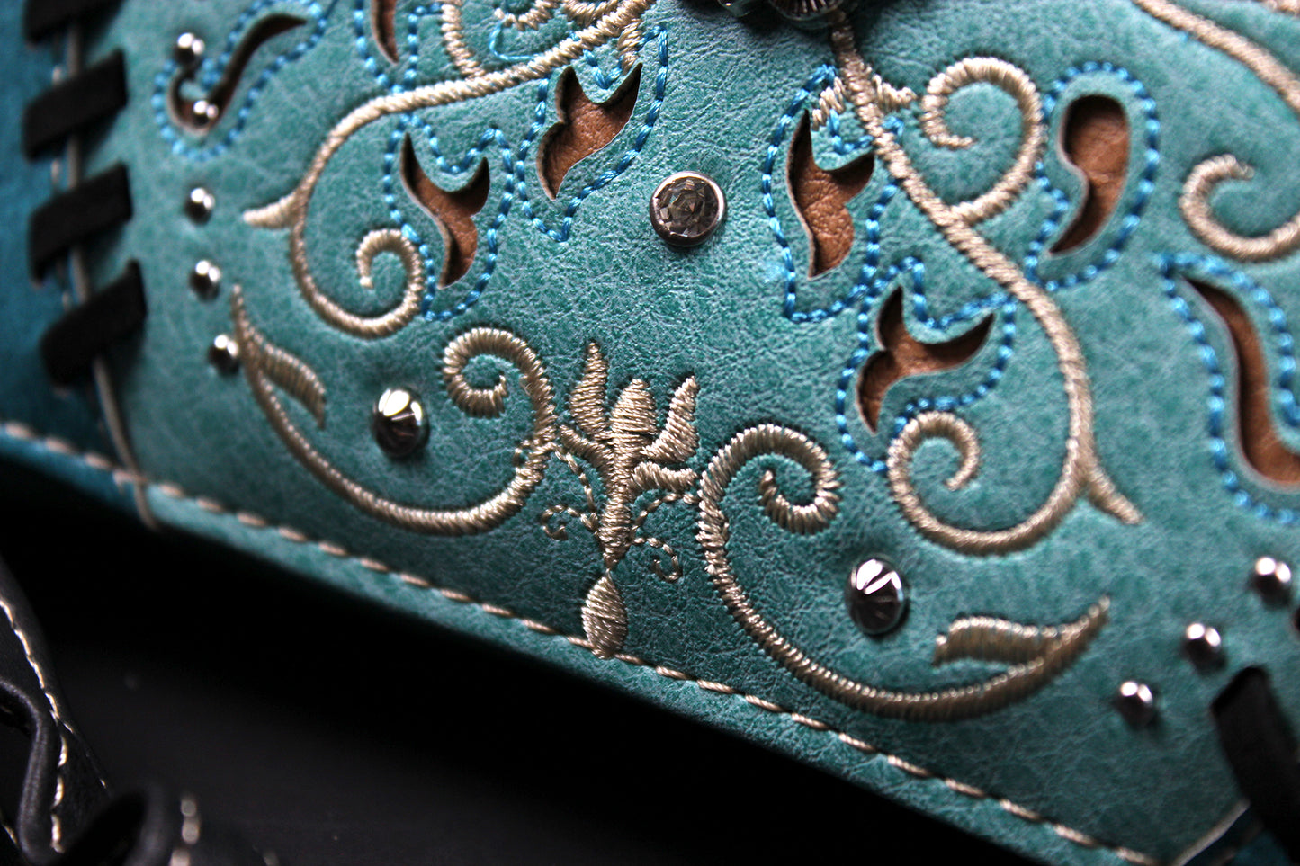 The Idaho Purse - small turquoise and silver western cowgirl style purse wallet, intricate detailing with adjustable strap & magnetic clasp