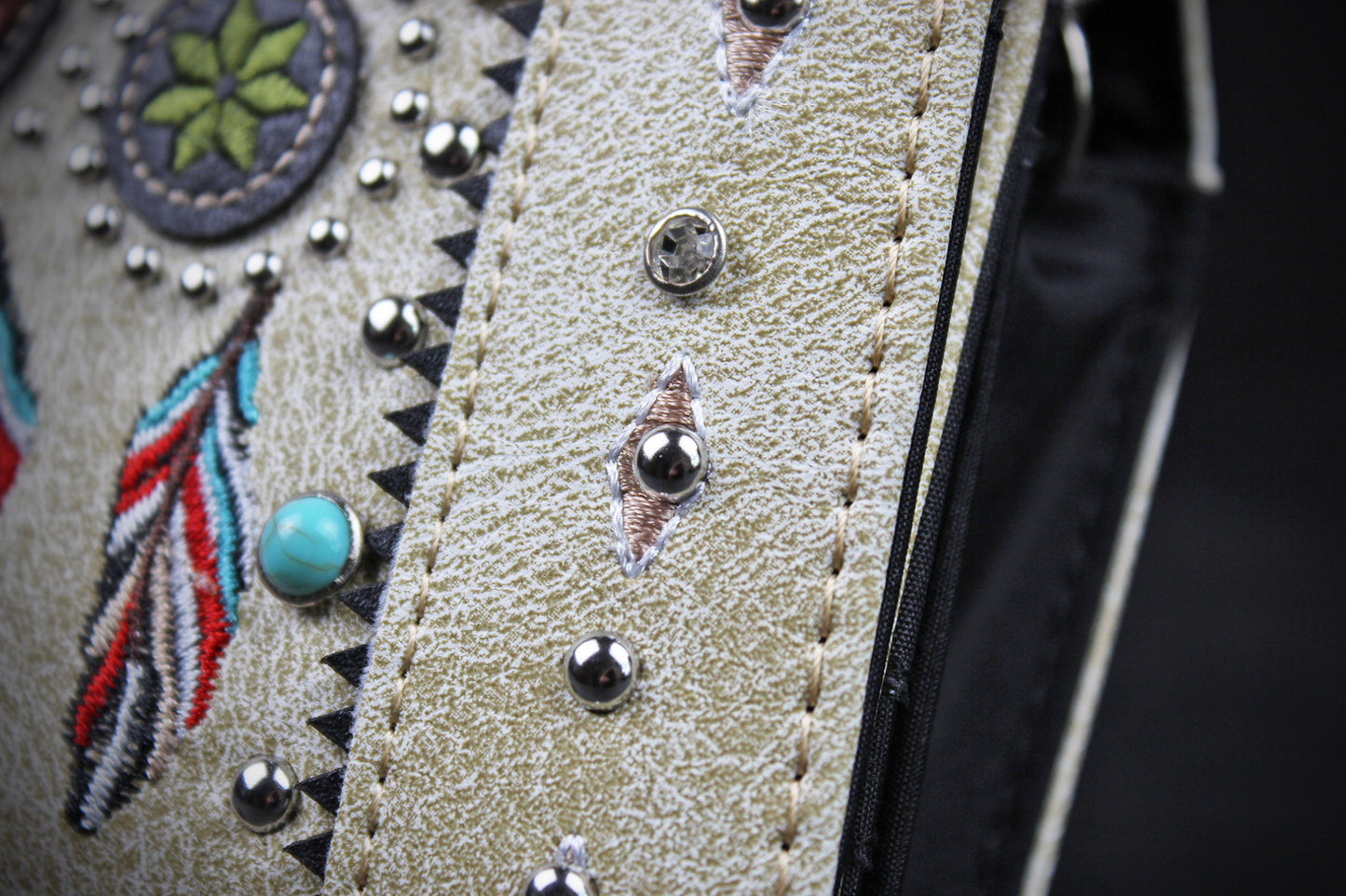 Western Cowgirl Clutch Wallet: Cream PU Leather Purse with stitched feather motif
