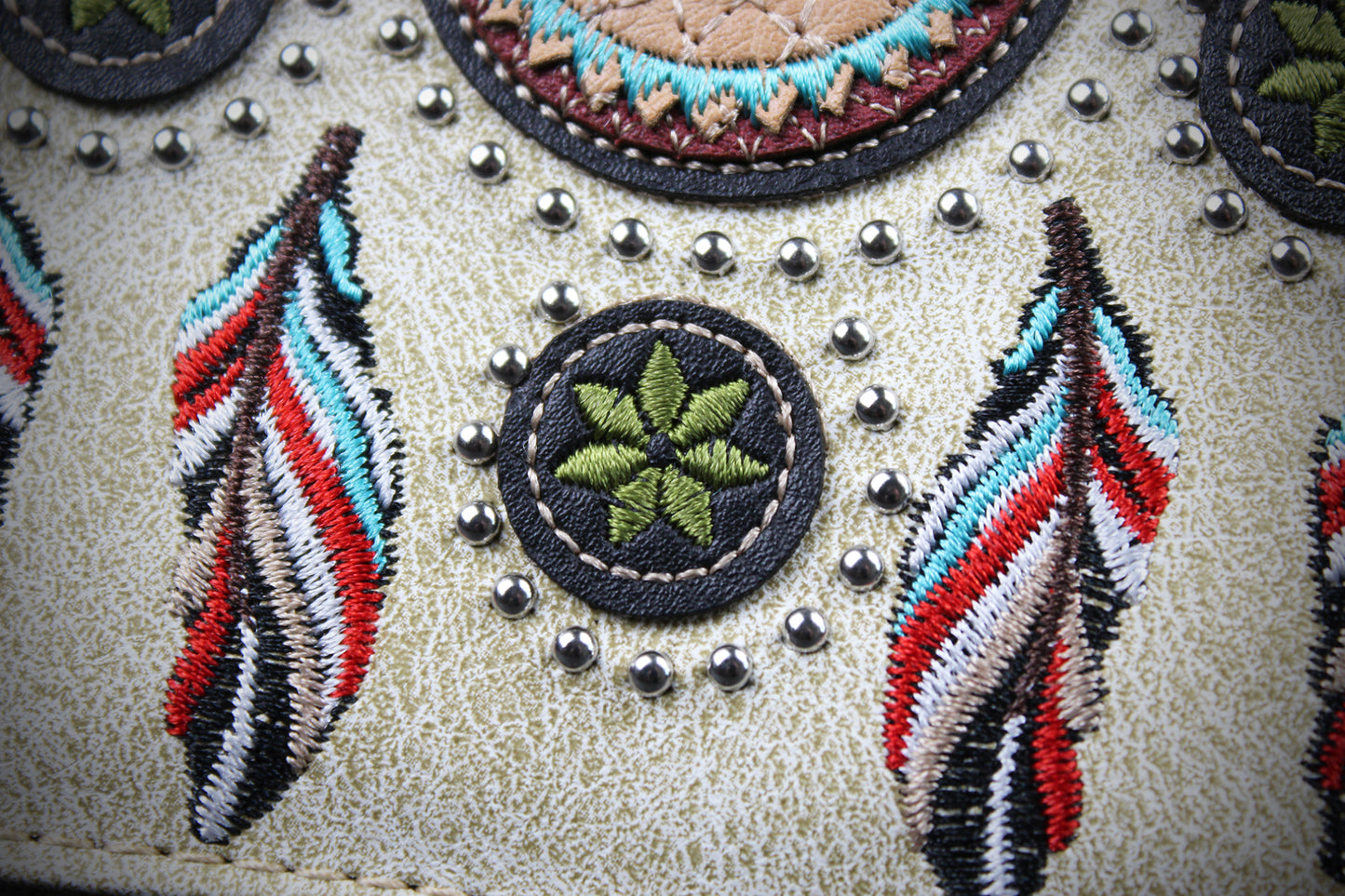 Western Cowgirl Clutch Wallet: Cream PU Leather Purse with stitched feather motif