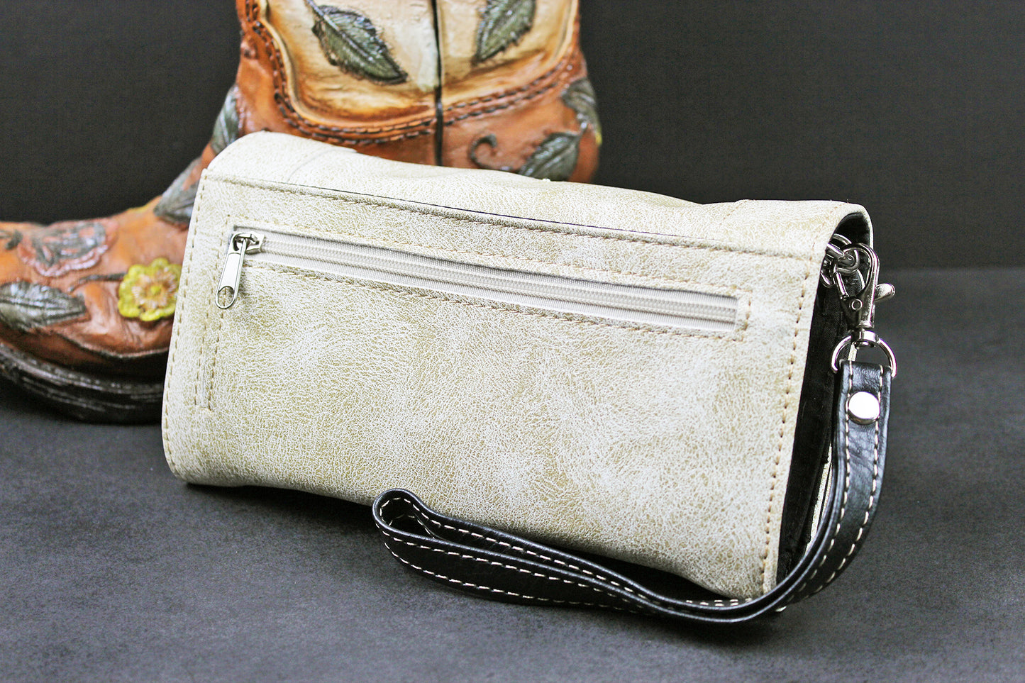 Western Cowgirl Clutch Wallet: Cream PU Leather Purse with stitched feather motif