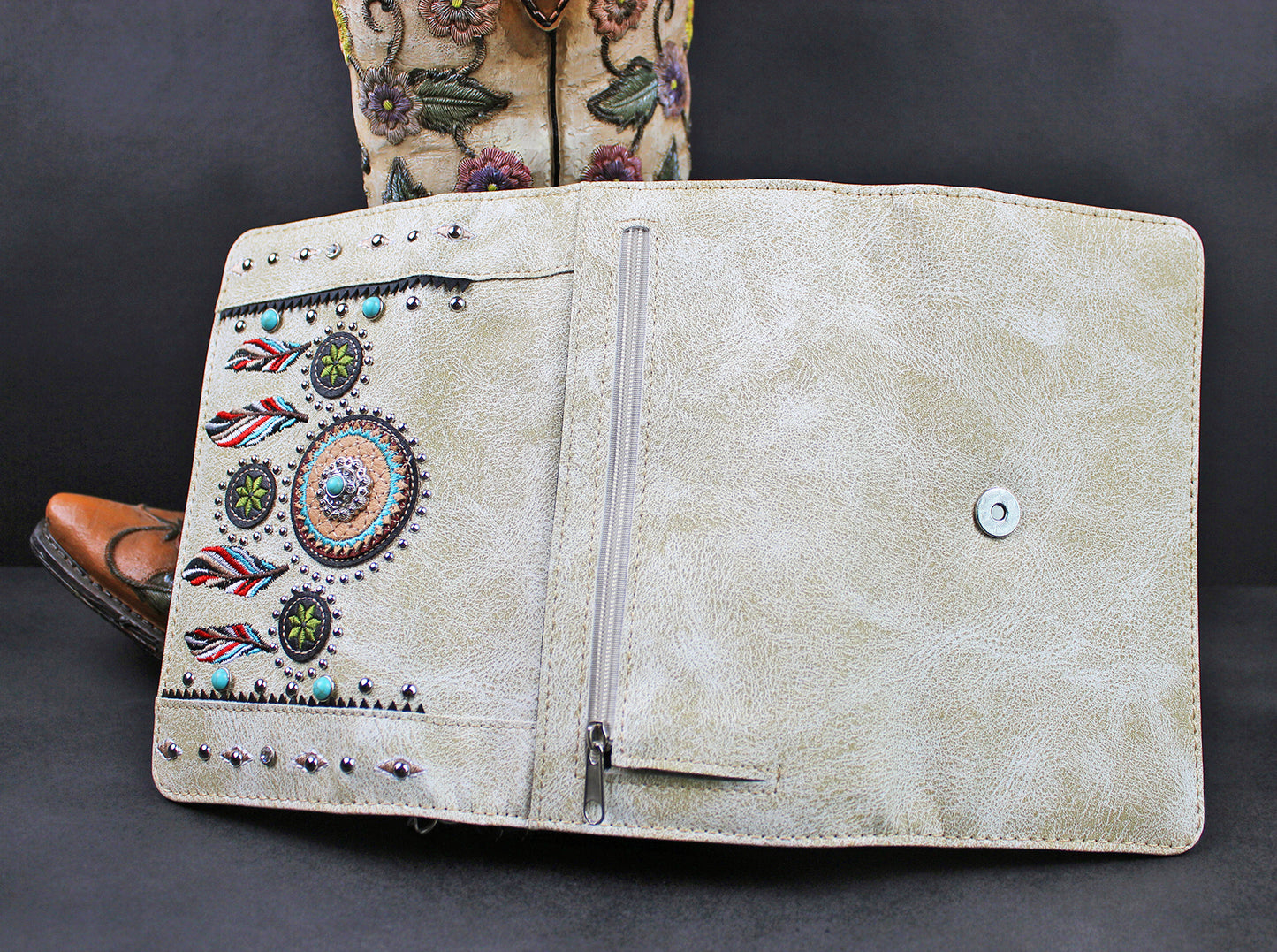 Western Cowgirl Clutch Wallet: Cream PU Leather Purse with stitched feather motif