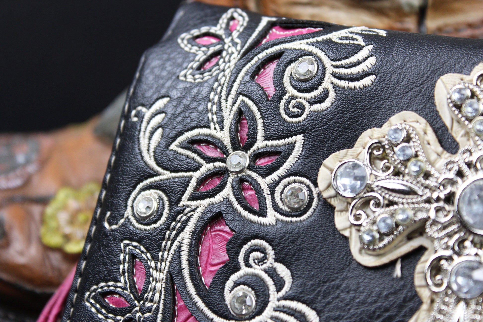 Western Cowgirl Clutch Wallet: Black & Pink PU Leather Purse with stitched cross motif