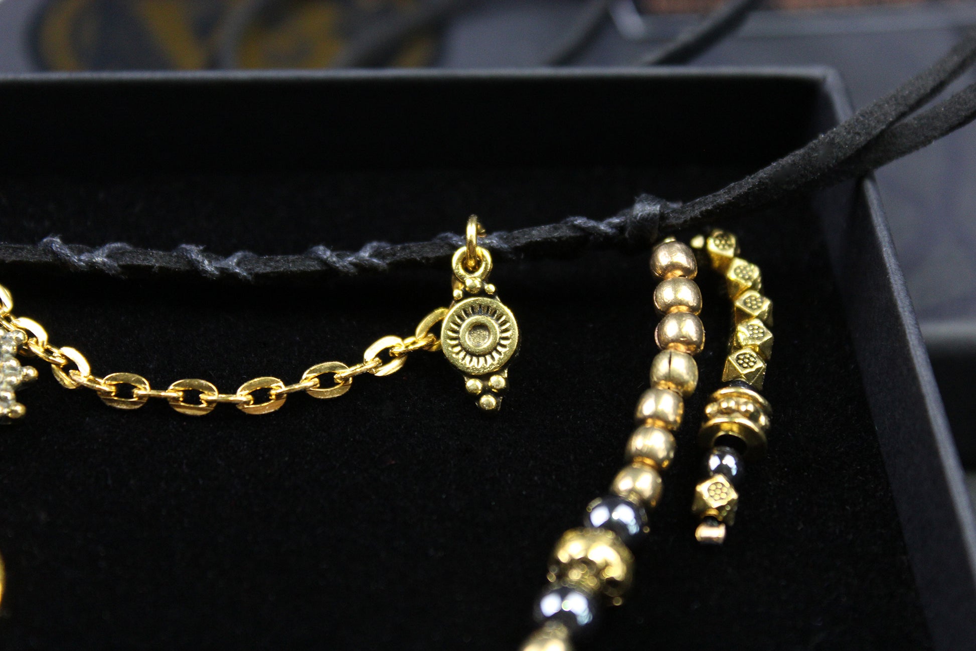 Hematite & Labradorite Choker : 3 in 1 Bohemian Anklet Armband Choker With Gold Detailing