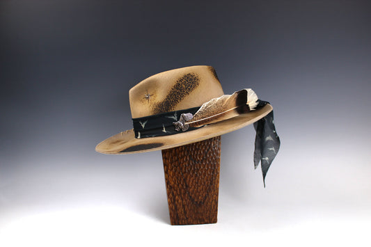 Desperado fedora designer cowboy hat seeks Americana fan for rodeo mischief