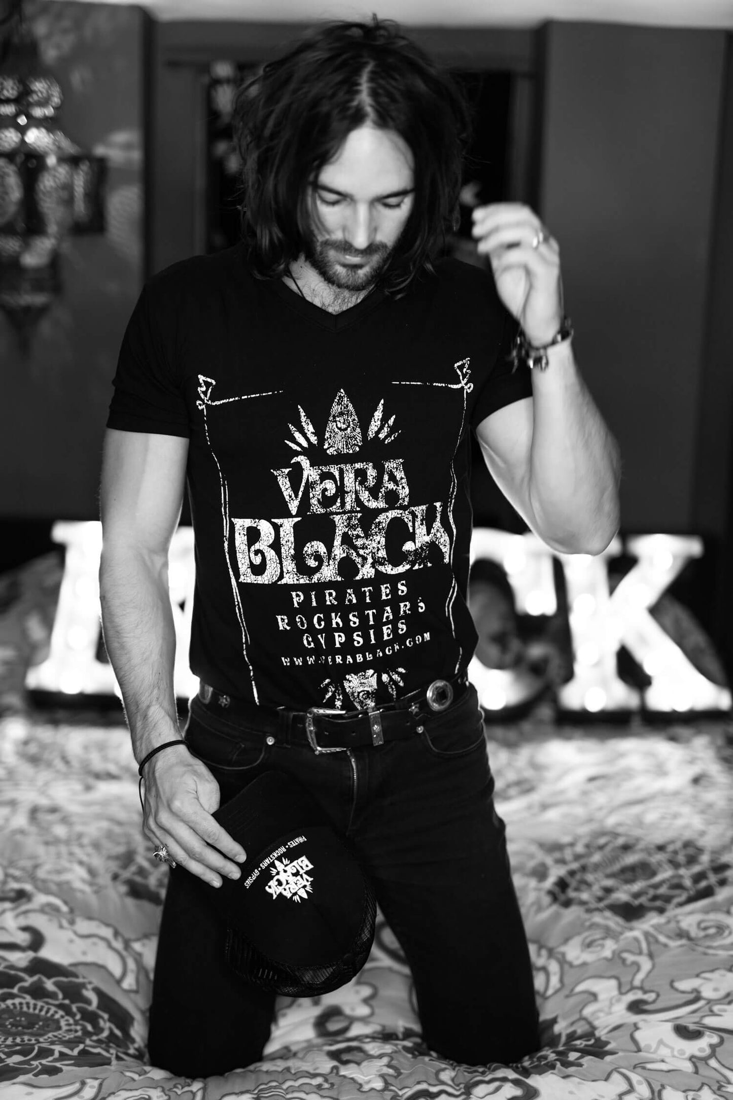 Men's Vera Black T-shirt