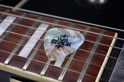 VB Guitar Pick