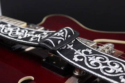 Vera Black Guitar Strap