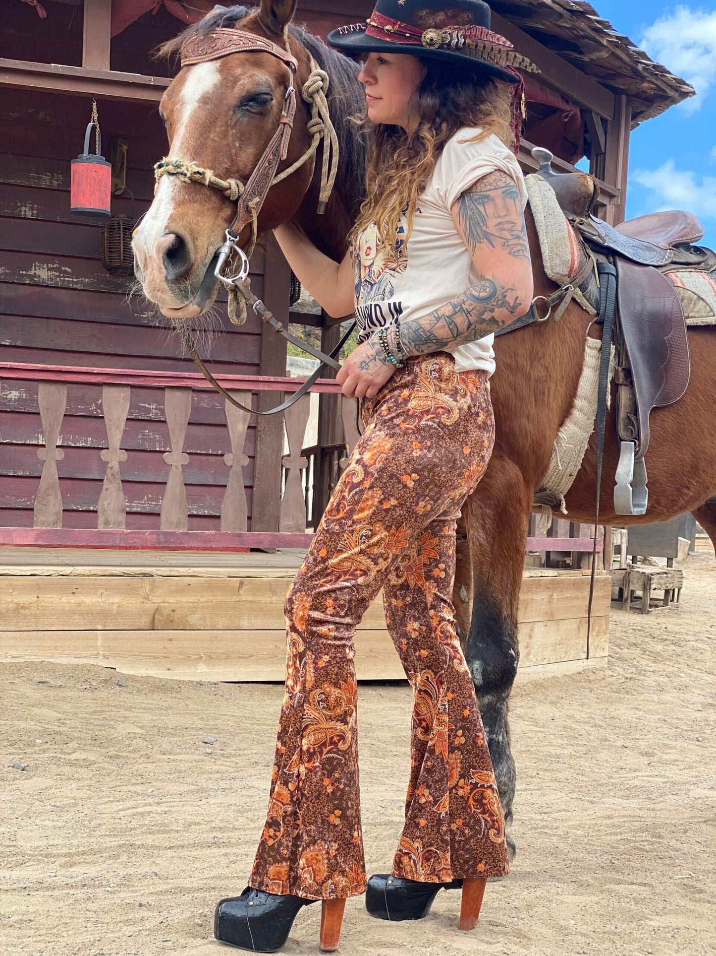 Mustang Paisley High Waisted Stretch Velvet Bell Bottoms - Country & Western Cowgirl Rock n Roll Hippie Gypsy Flares Trousers Unisex