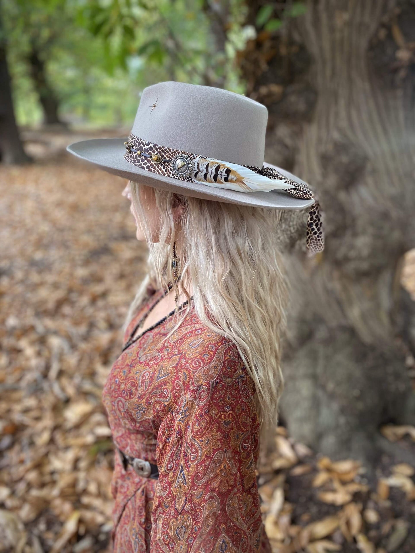 The Savannah Fedora Wool Felt Cowboy Hat Country and Western Style Unisex For Men And Women Tan Colour Wide Brim Hat Cowgirl Style