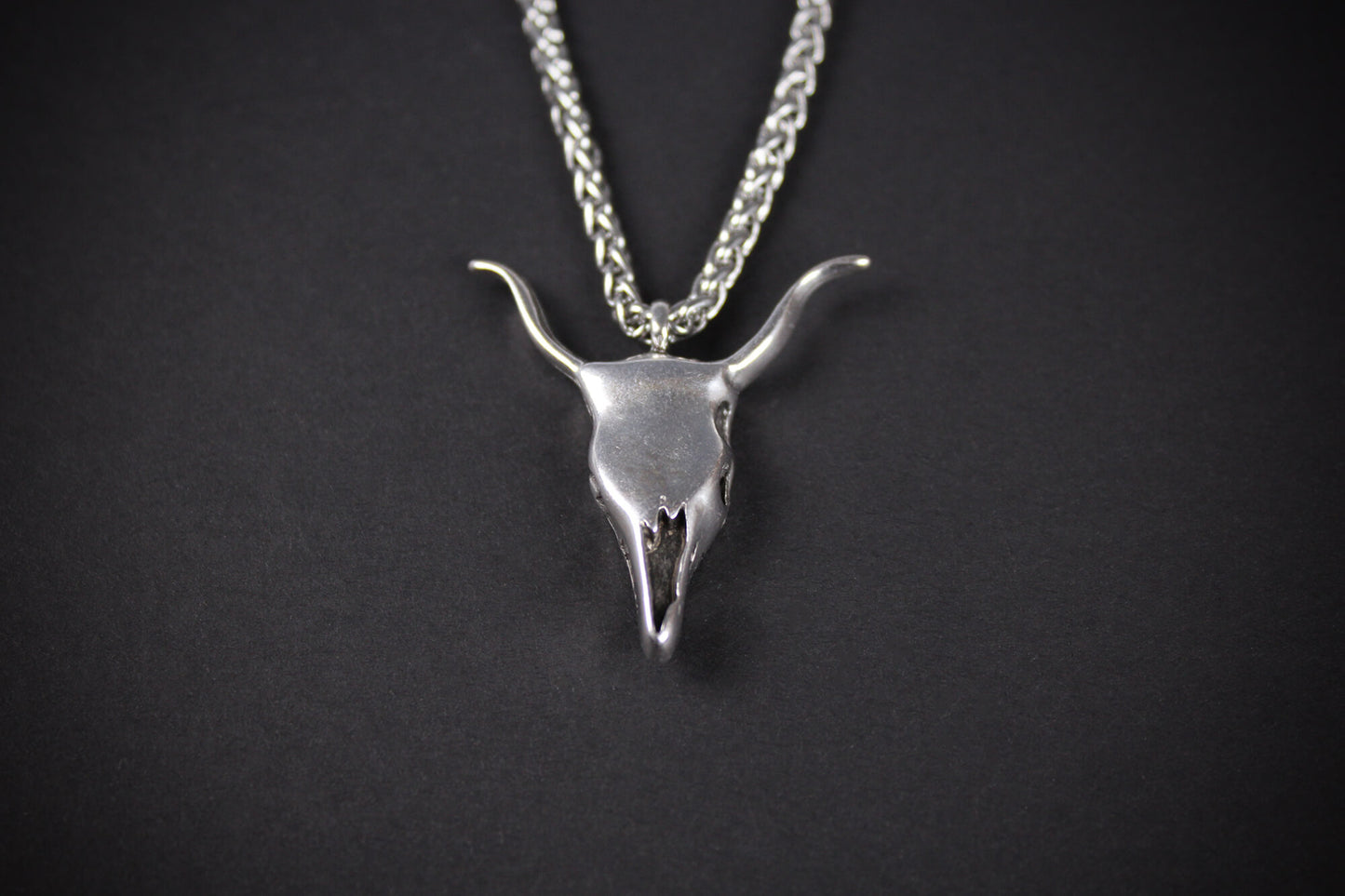 Steer Skull Necklace - silver chain bull skull pirate rock n roll biker necklace unisex for men and women country music style