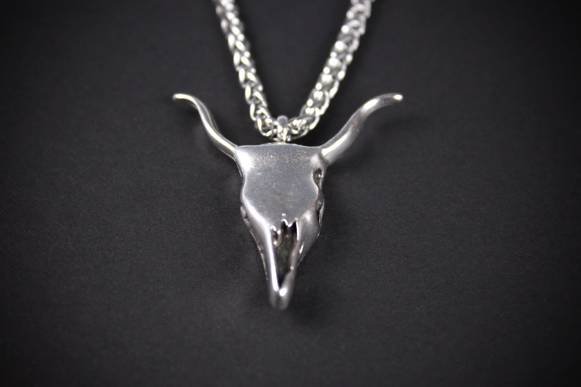 Steer Skull Necklace - silver chain bull skull pirate rock n roll biker necklace unisex for men and women country music style