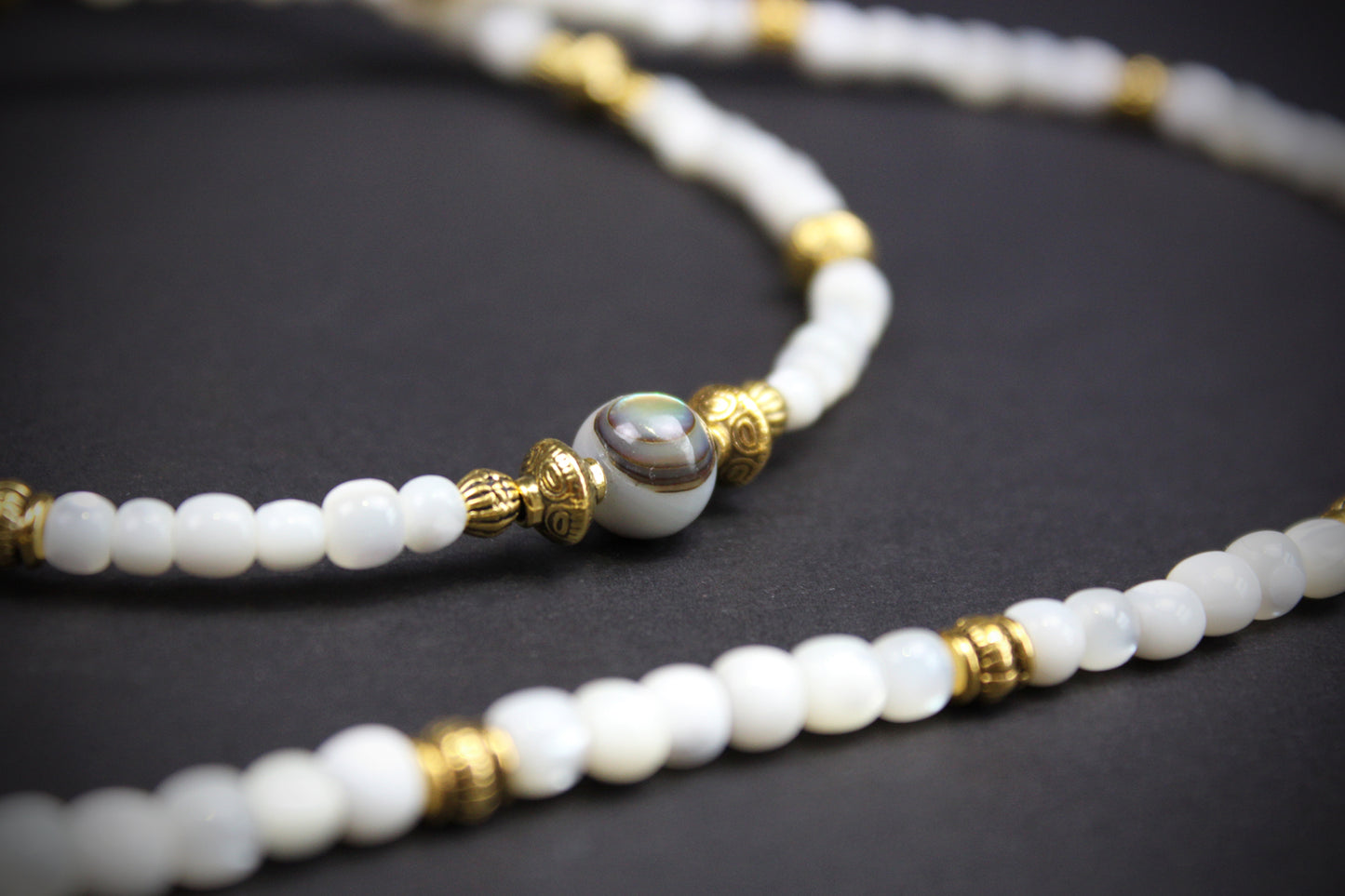 White Troca Shell Beaded Glasses Chain: Bohemian Pirate Style With Gold Detailing