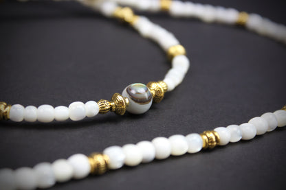 White Troca Shell Beaded Glasses Chain: Bohemian Pirate Style With Gold Detailing