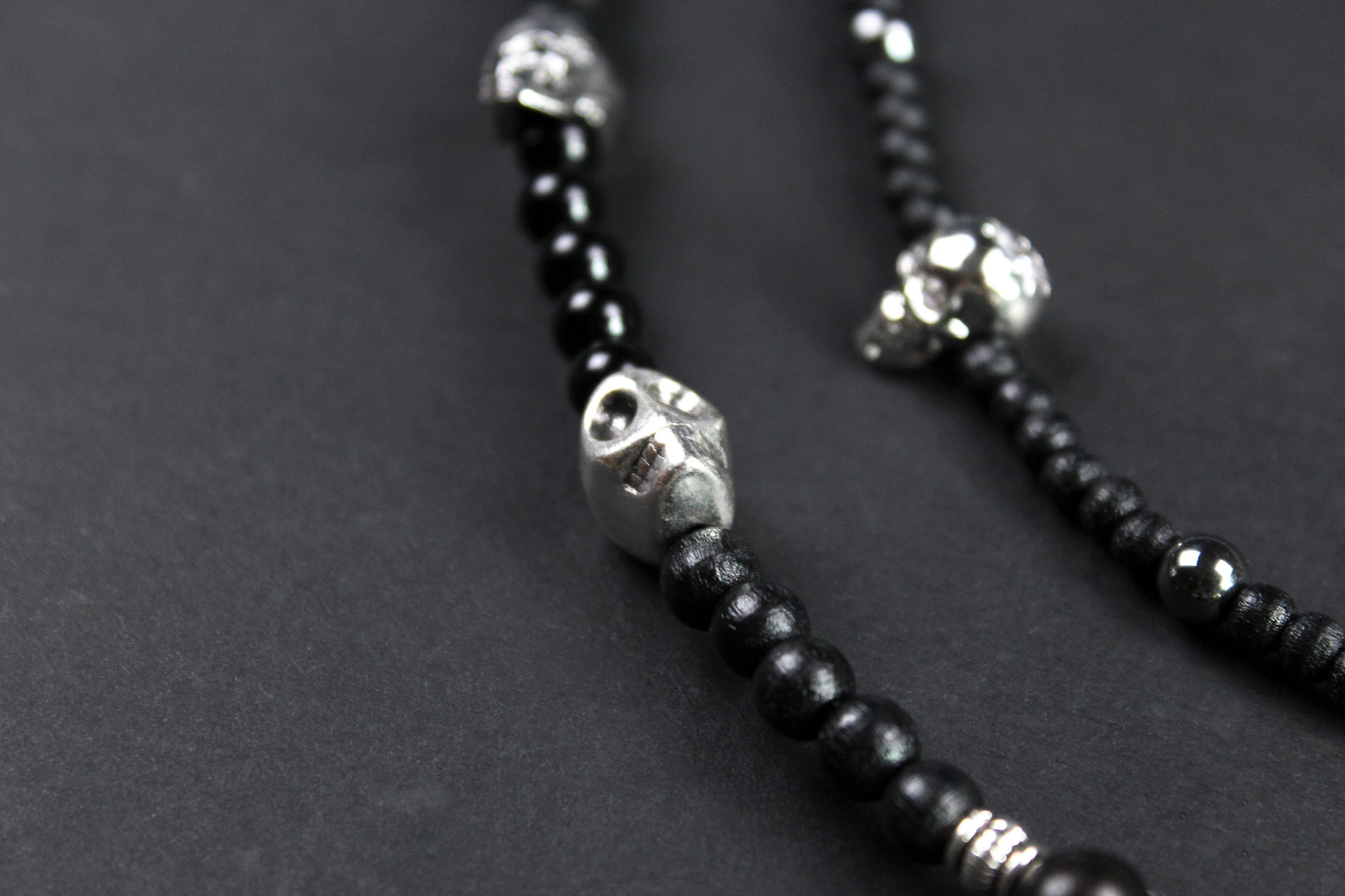 The Skullduggery Keychain - for pants trousers jeans pirate rock n roll style unisex for men and women biker fashion, chain for pants