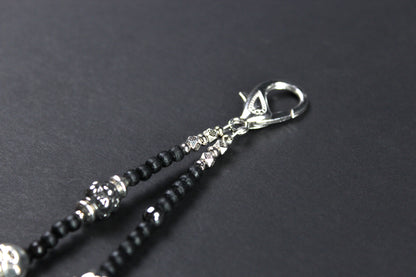 The Skullduggery Keychain - for pants trousers jeans pirate rock n roll style unisex for men and women biker fashion, chain for pants