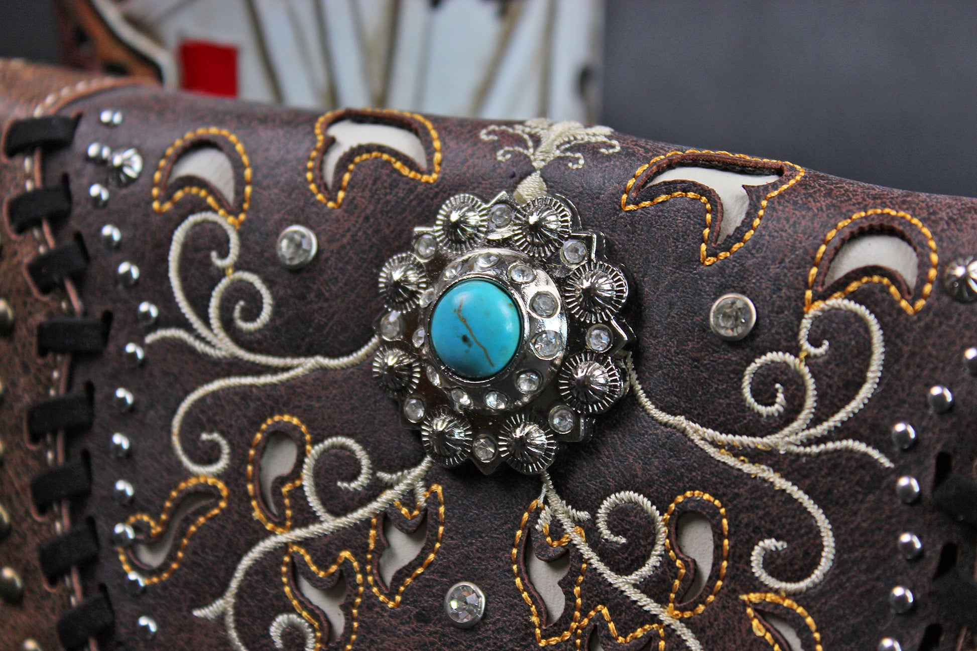 The Savannah Purse - small brown and silver western cowgirl style purse wallet, intricate detailing with adjustable strap & magnetic clasp