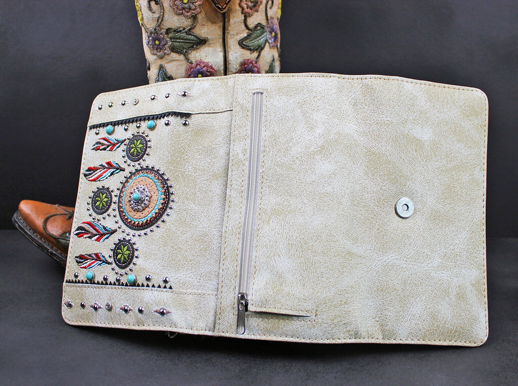 Western Cowgirl Clutch Wallet: Cream PU Leather Purse with stitched feather motif
