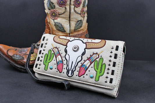 Western Cowgirl Clutch Wallet: Cream PU Leather Purse with stitched cow skull feather and cactus motif