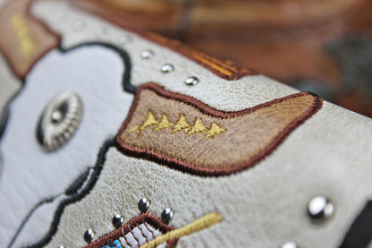 Western Cowgirl Clutch Wallet: Cream PU Leather Purse with stitched cow skull feather and cactus motif