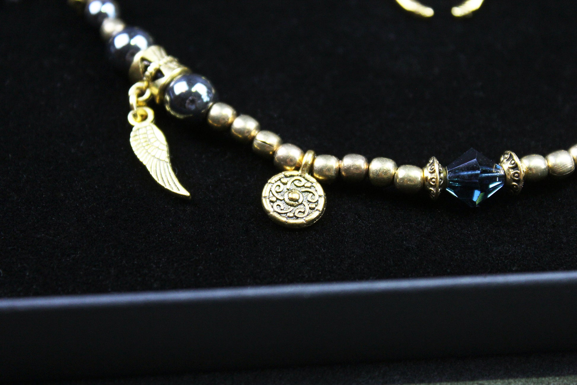 Hematite & Labradorite Choker : 3 in 1 Bohemian Anklet Armband Choker With Gold Detailing