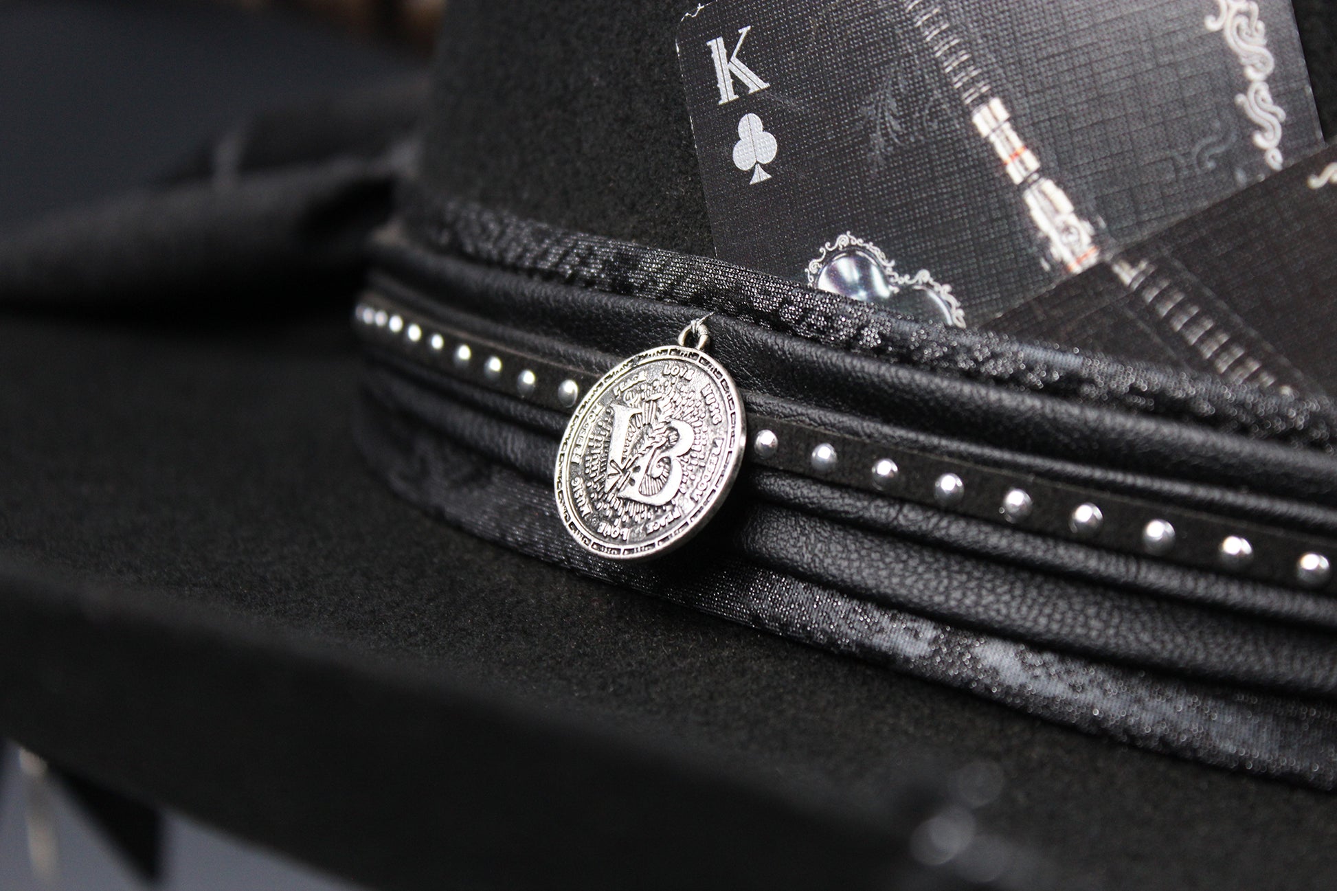 The Outlaw : Gunslinger Style Cowboy Hat with skull conchos and poker cards