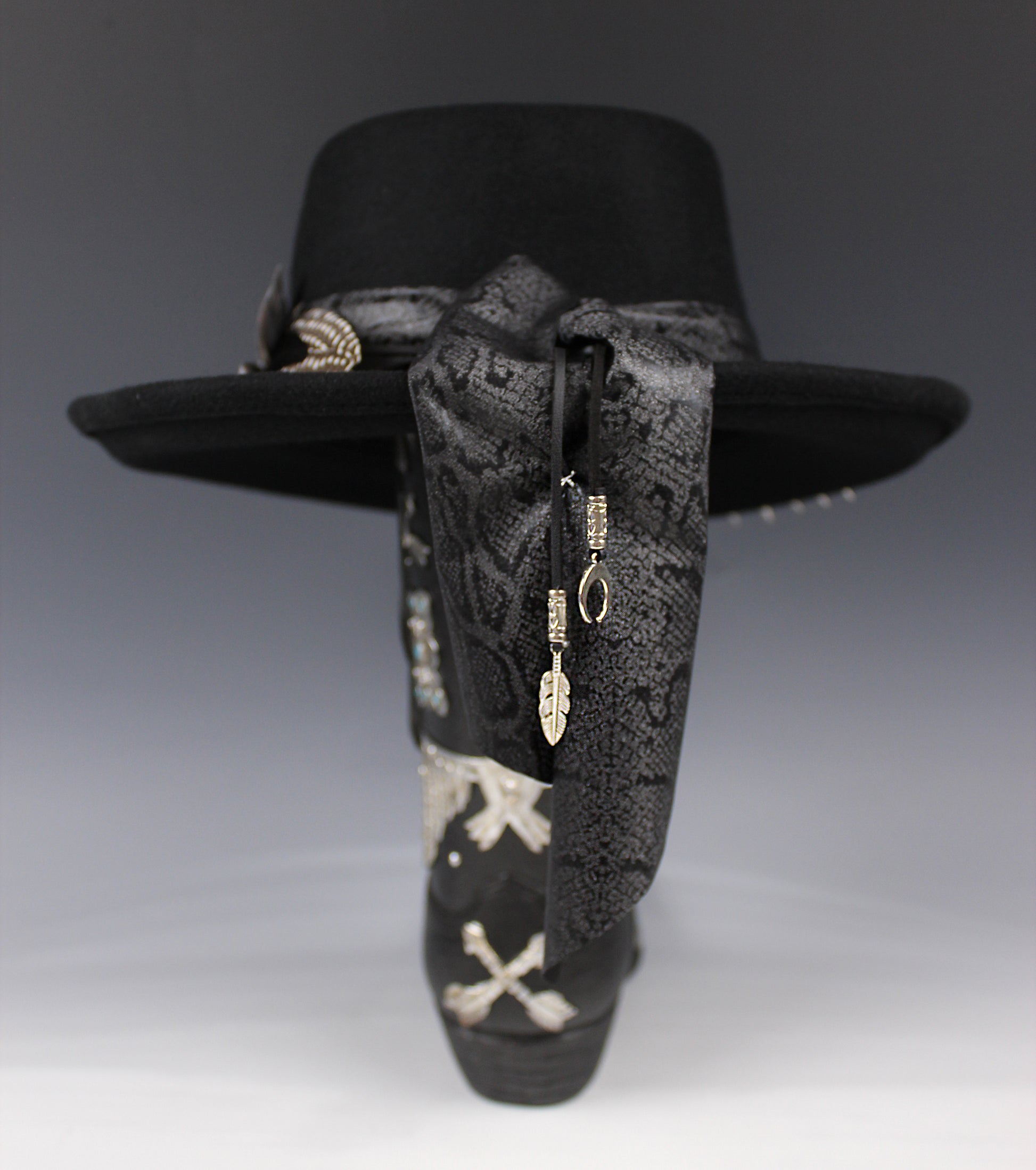 The Silver Hawk Gambler - Handmade Wool Felt Fedora Hat : Country Western Style with Silver Detail