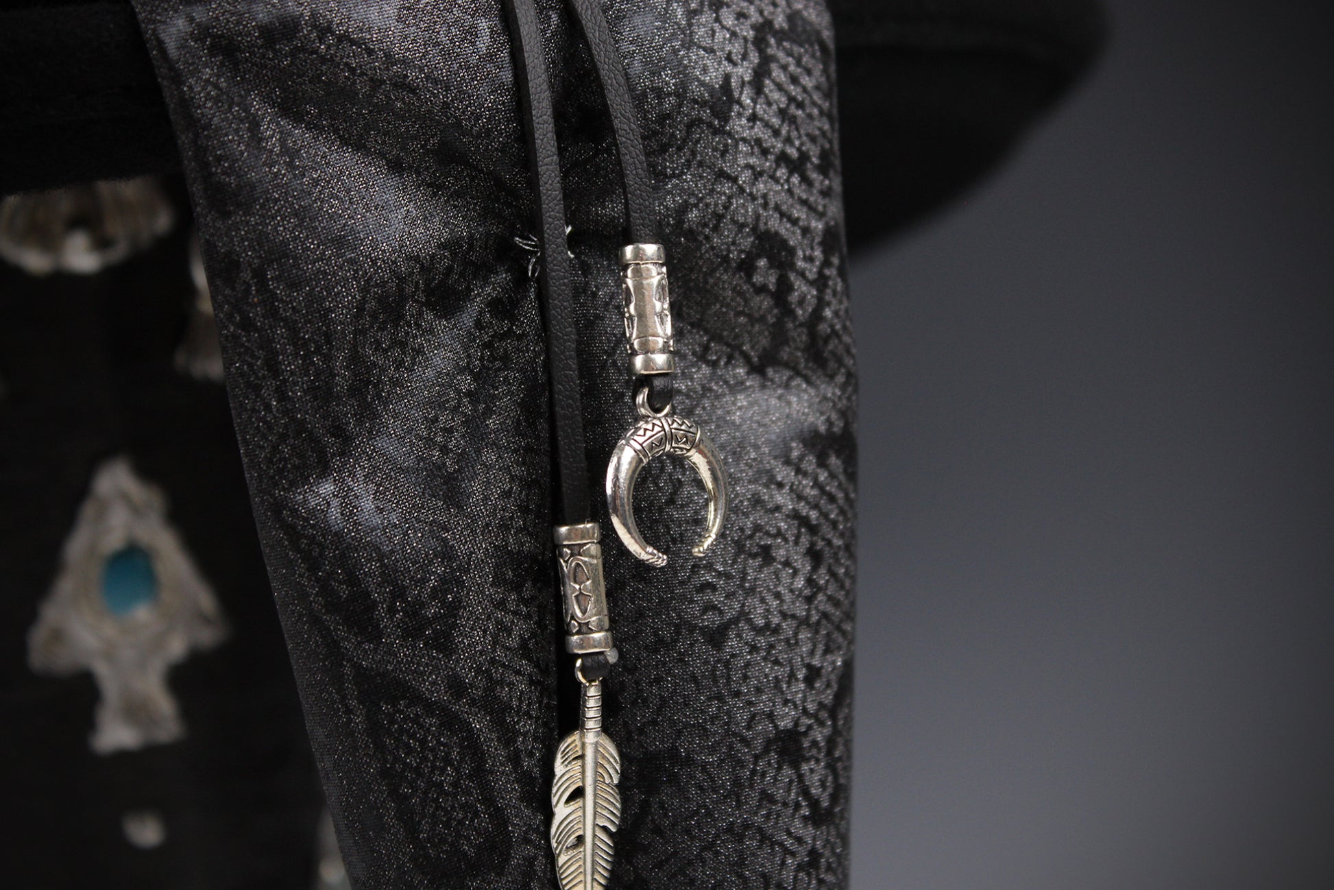 The Silver Hawk Gambler - Handmade Wool Felt Fedora Hat : Country Western Style with Silver Detail