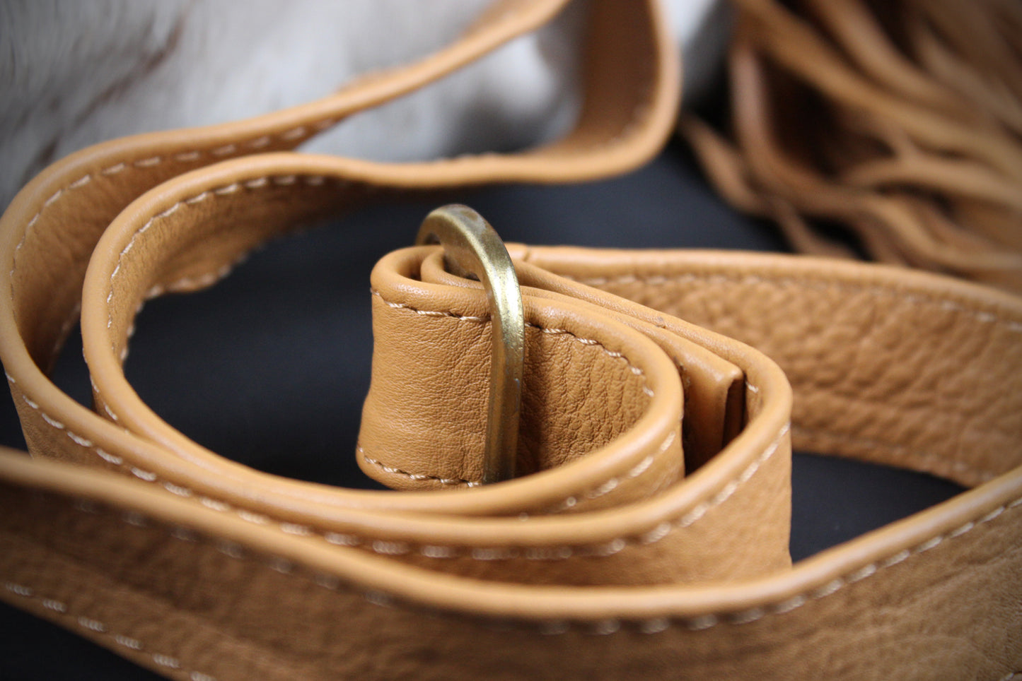 The Prairie Brown Leather Shoulder Bag : Cowhide with Fringe