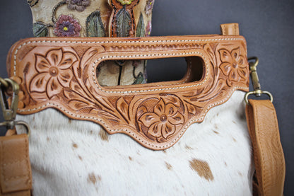 The Prairie Brown Leather Shoulder Bag : Cowhide with Fringe