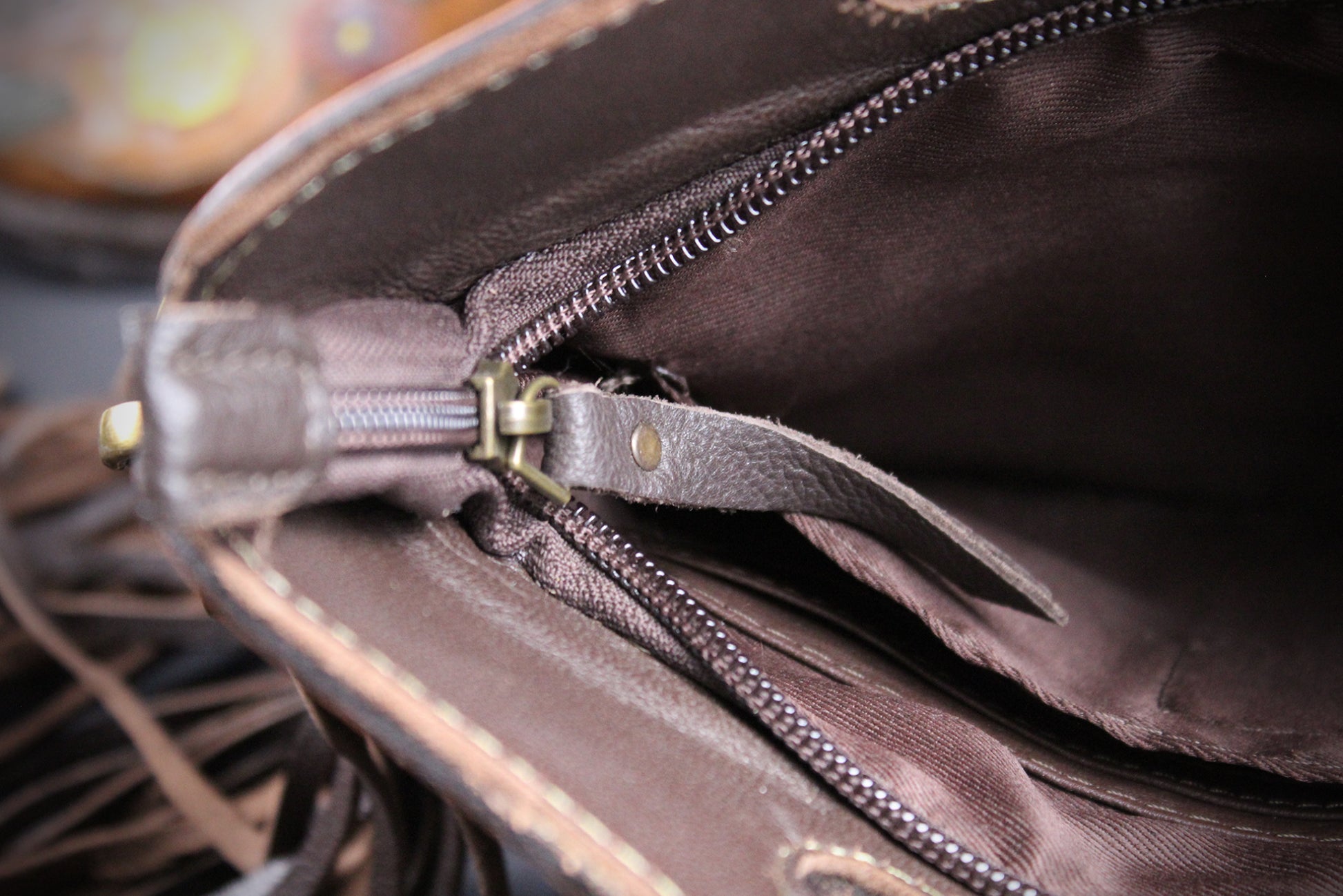 The Acid Leather Shoulder Bag : Cowhide with Fringe