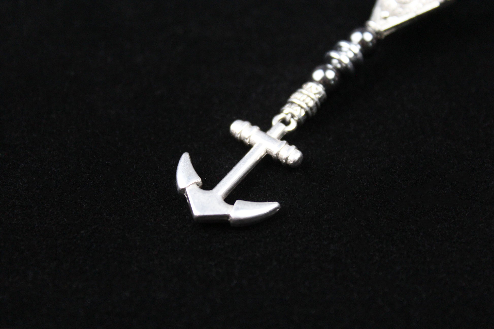 The Davey Jones Necklace : Short Unisex Necklace with black and silver detailing and a cool anchor pendant