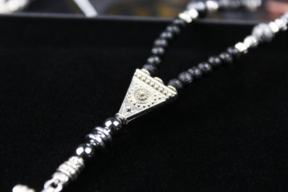 The Davey Jones Necklace : Short Unisex Necklace with black and silver detailing and a cool anchor pendant