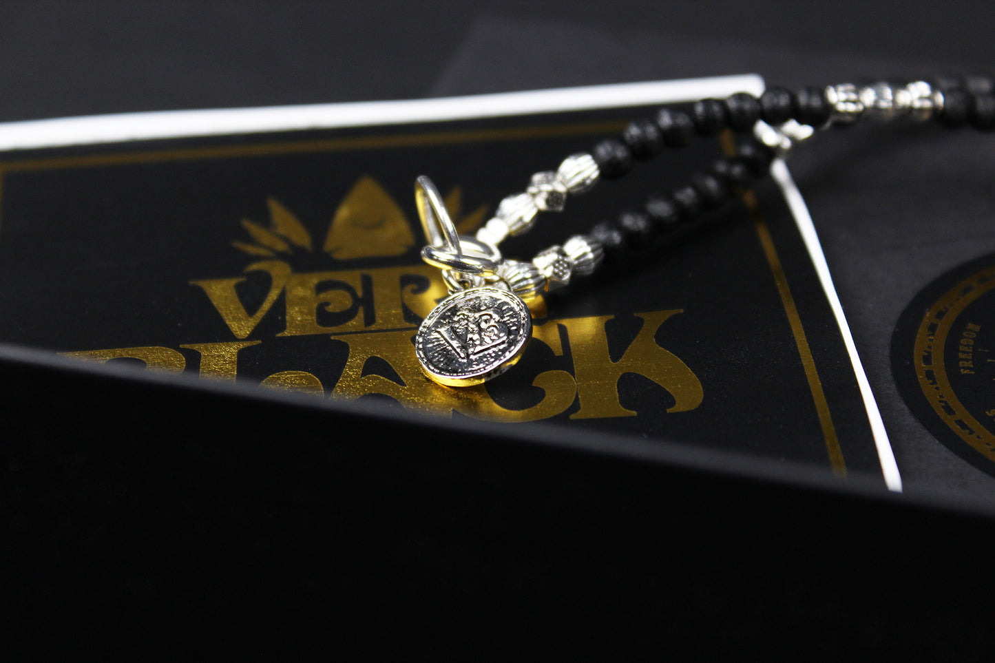 The Davey Jones Necklace : Short Unisex Necklace with black and silver detailing and a cool anchor pendant
