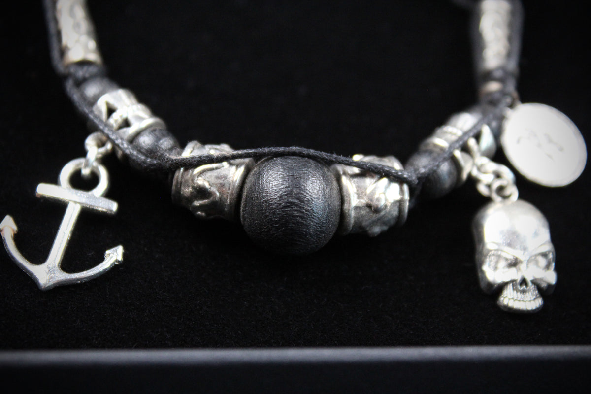 Pirate's Booty Bracelet - Black & Silver : Unisex Adjustable Rock n Roll Leather Bracelet